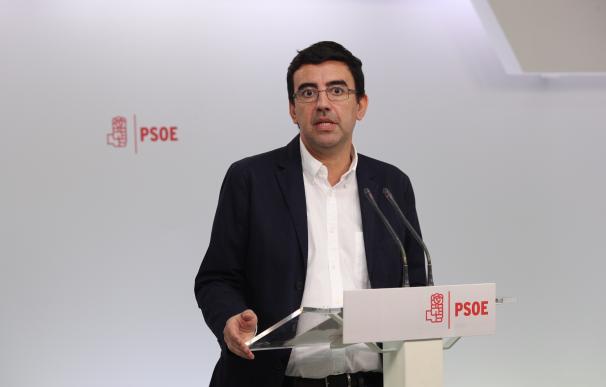 Antonio Hernando sigue como portavoz en el Congreso y defenderá la abstención ante Rajoy si el PSOE cambia su voto
