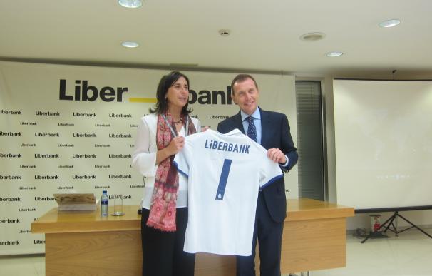 Emilio Butragueño renueva en Oviedo el convenio de colaboración de la Fundación Real Madrid con Liberbank