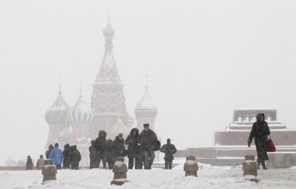 Moscú vive el invierno con más nieve en cien años