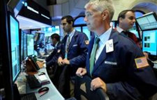 Wall Street vive su mejor día del 2011 espoleado por los resultados de IBM