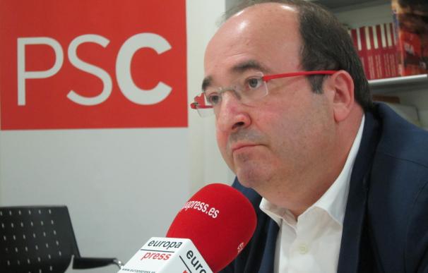 Iceta respeta a Susana Díaz pero subraya que el PSC apoya la estrategia de Sánchez