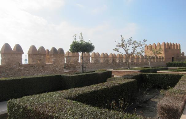 Cultura valora las obras de emergencia en la muralla norte de La Alcazaba en 28.600 euros