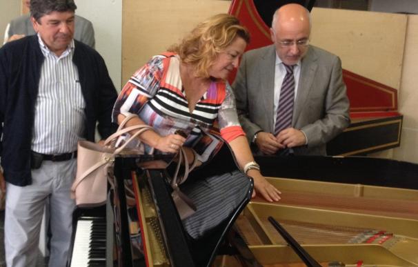 Trasladan a Gran Canaria el piano de Alfredo Kraus como primer paso para un futuro museo y escuela de ópera