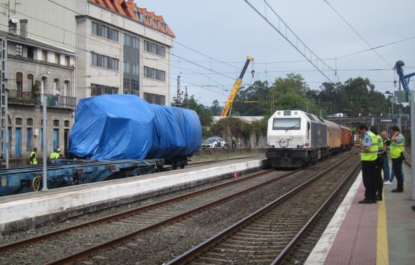 Los restos del tren siniestrado serán trasladados a Redondela el martes