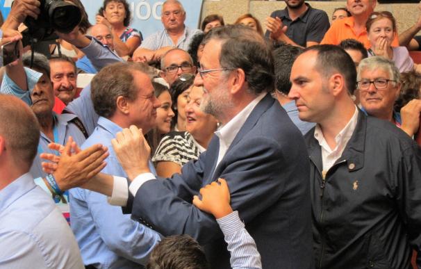 Rajoy se vuelca en las gallegas con varios paseos y actos previstos en Ourense y Pontevedra esta semana