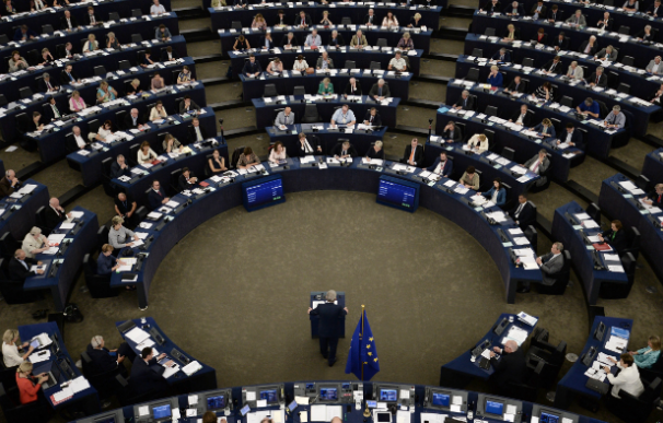 Empleo, democracia, más solidaridad y el cambio climático ...los brindis al sol de los eurodiputados