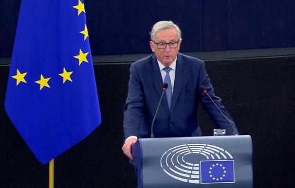 Juncker pide doblar hasta 630.000 millones el plan de inversiones de la UE para 2022