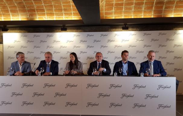 Bonet dice que la oferta de Henkell de entrar en Freixenet es seria y destaca la "armonía familiar"