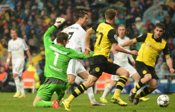 Un Real Madrid dubitativo afronta en Dortmund su primer gran examen