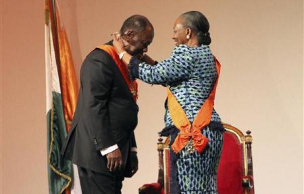 Ouattara asume el cargo de presidente de Costa de Marfil