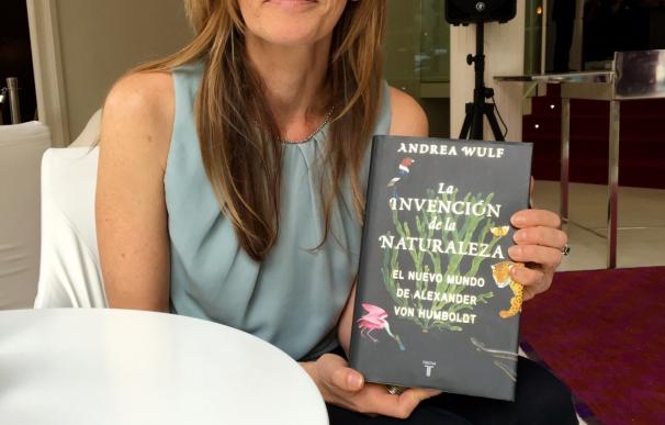 Andrea Wulf lanza 'La Invención de la naturaleza' para poner a Humboldt "en el mismo pedestal" que Newton o Darwin