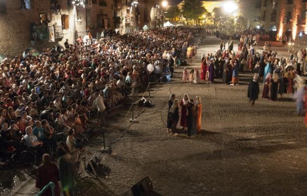 Más de 450 participantes en la recreación histórica de La Morisma, en Aínsa (Huesca)