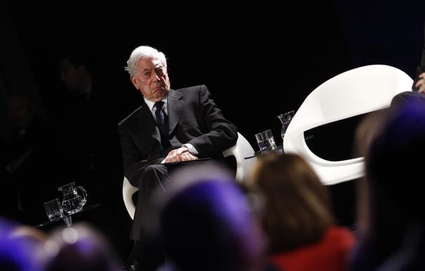 Curso de AMETIC e investidura de Vargas Llosa como Doctor Honoris Causa centra la actividad de la última semana
