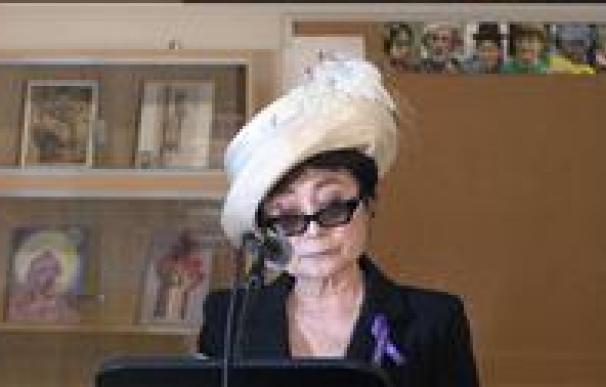 Yoko Ono cree que el mundo debe recordar el "sufrimiento duradero" de Hiroshima