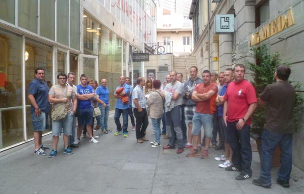 Trabajadores de Robert Bosch de Cantabria se concentran en el Orecla para exigir acuerdos concretos