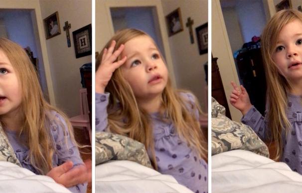 Una niña de 3 años regaña a su padre porque no baja la tapa del inodoro