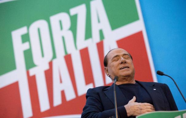 Silvio Berlusconi mantiene a Galliani en su cargo directivo en el Milan