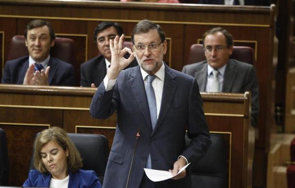Rajoy dice haber actuado con diligencia frente a irregularidades en las cajas y pide que se le reconozca