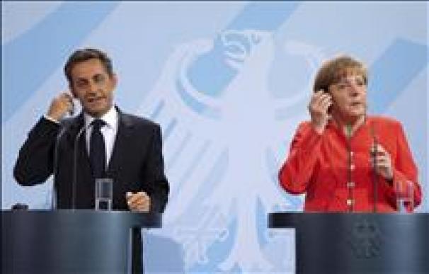 Merkel y Sarzoky se reúnen en pos de soluciones en la víspera de la cumbre