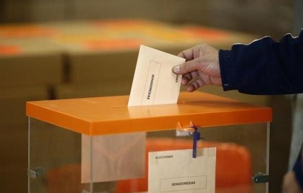 El récord de voto por correo podría dar un vuelco a las encuestas a pie de urna