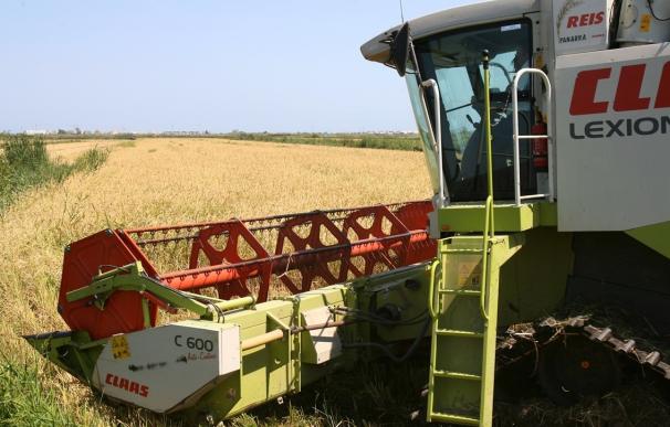 La Junta de Extremadura destina 5 millones de euros en ayudas para contratación de seguros agrarios combinados