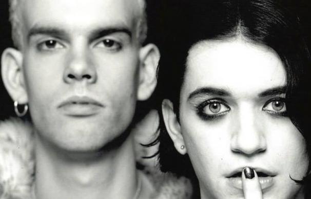 Placebo lanzan un álbum retrospectivo y un EP por su 20º aniversario