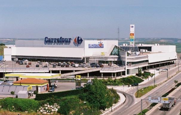 Carmila, la inmobiliaria de Carrefour, compra tres centros comerciales en España por 77 millones