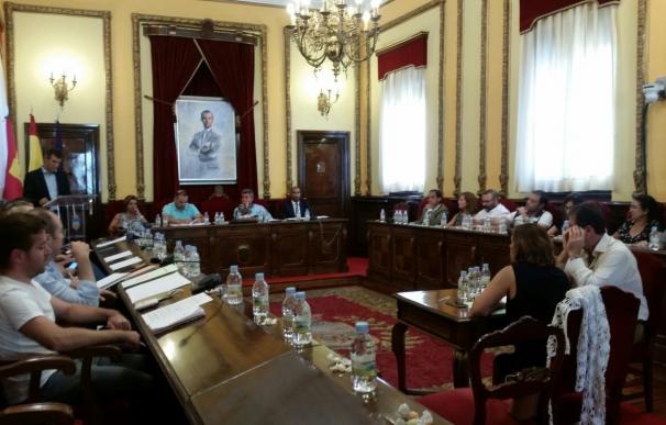Román adquiere 30 compromisos con Guadalajara en el primer Debate del Estado del Municipio de la legislatura