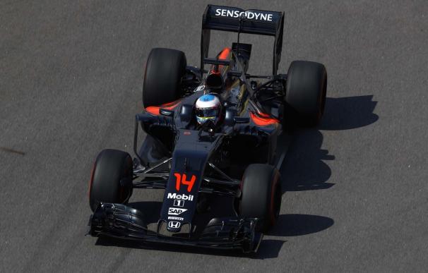 Alonso marca el mejor tiempo en Monza detrás de Mercedes, Ferrari y Red Bull