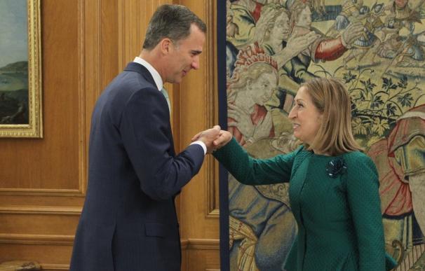 El Rey recibirá el lunes a Ana Pastor para analizar qué pasos dar tras investidura fallida de Rajoy
