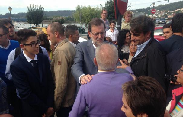 Rajoy, "animado", augura un buen resultado de Feijóo y proclama: "España viene luego"