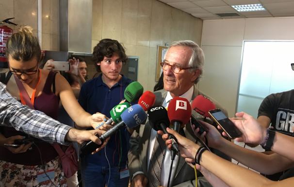 Trias cree que los partidos no piden explicaciones a Jorge Fernández "porque tienen miedo"