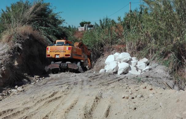 La CHG inicia la obra para mejorar la capacidad hidráulica del arroyo Huerta del Nido en Aguilar de la Frontera