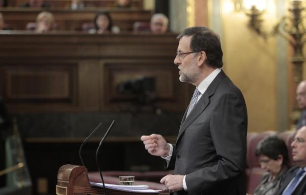Debate.- Rajoy presume de haber evitado el "naufragio" pero admite que la realidad es dura y sin "brotes verdes"