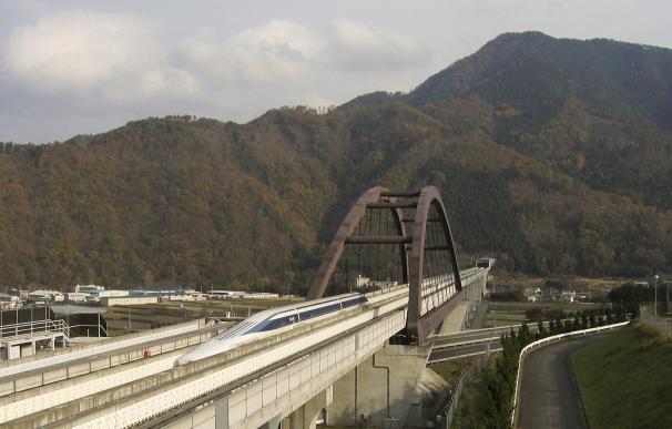 El tren de gravitación magnética unirá Tokio y Nagoya (286 km) en 40 minutos y tardará 13 años en construirse.