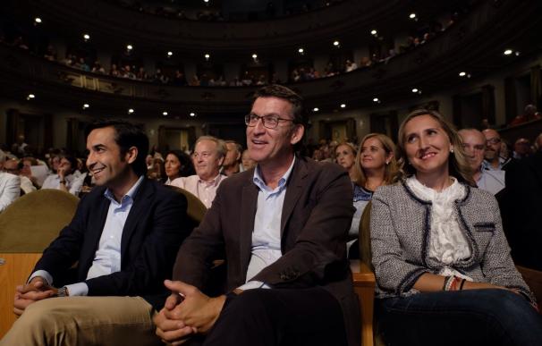 Feijóo pide el voto a simpatizantes de PSOE y C's y les propone "una coalición para evitar el populismo"