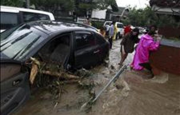 Al menos 53 muertos y 14 desaparecidos por las lluvias en Corea del Sur