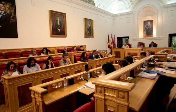 El pleno de Toledo aprueba una moción para denunciar el último trasvase del Tajo al Segura