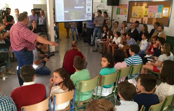 Alumnos del colegio Almadén de Jaén conectan por radio con la Estación Espacial Internacional