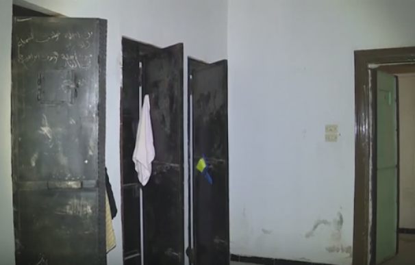 Así era la prisión de esclavas sexuales de Estado Islámico en la ciudad siria de Manbij