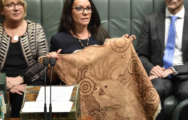 De no ser ciudadana a diputada: la historia de la primera aborigen que llega al parlamento