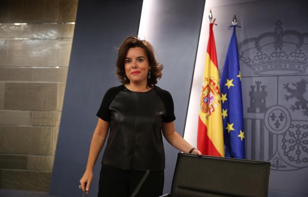 Santamaría avisa de que el "Gobierno Frankenstein" que podría buscar Sánchez es "malo" para España