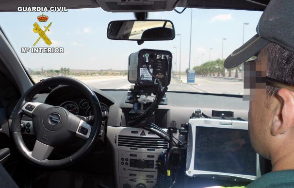 DGT instala tres cámaras para controlar el uso del cinturón de seguridad en las carreteras de Murcia