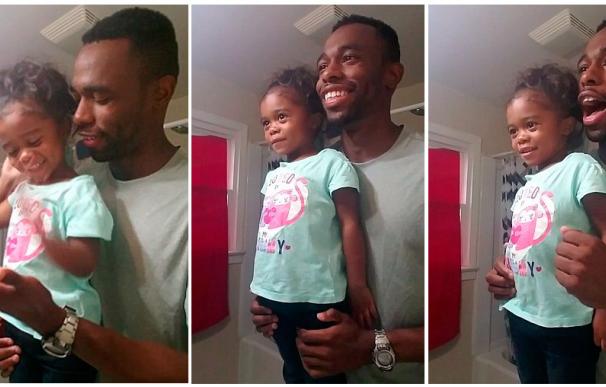 Así motiva un padre estadounidense a su hija en el primer día de colegio