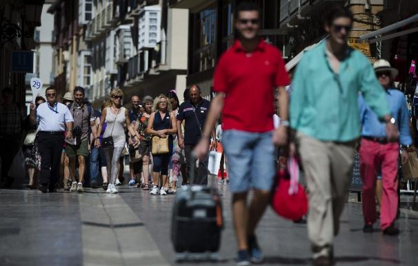 El primer caso de Ébola detectado en España afecta ya al sector del turismo