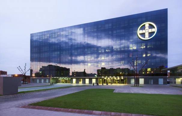 Bayer gana 2.446 millones en 2012, un 1% menos, y alcanza su récord de facturación
