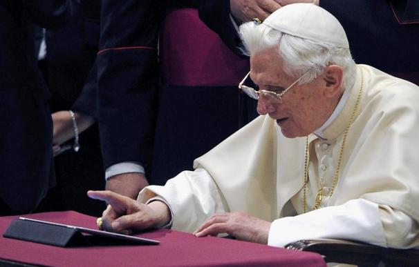 Benedicto XVI agradece el amor y la cercanía de los fieles en su último tuit