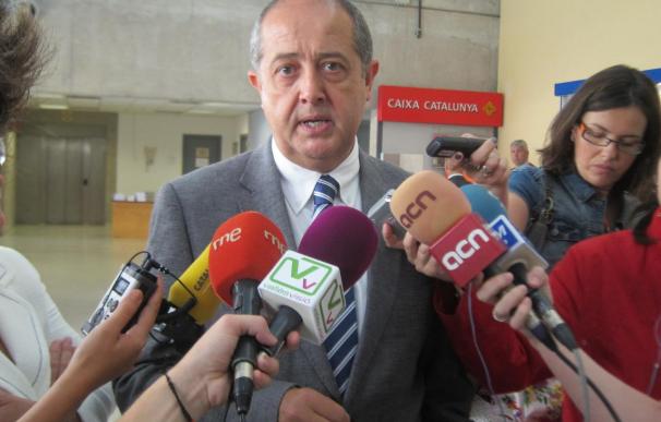 Puig defiende a los mossos investigados tras el registro en el complejo central de Sabadell