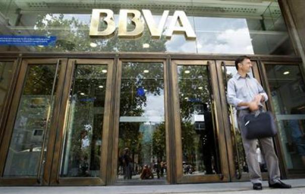 BBVA ha detectado el primer repunte del crédito a empresas y particulares en dos años.