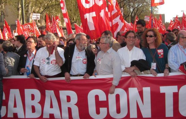 PSOE, IU-ICV, UPyD y PNV subrayan el "fracaso" de la reforma laboral tras un año en vigor